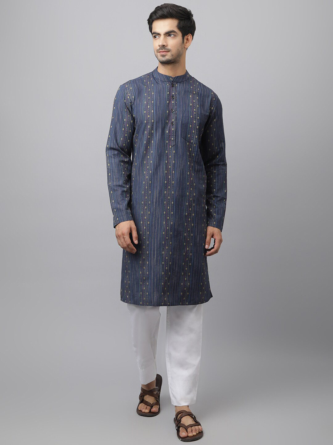 

Waahiba Men Navy Blue Printed Pure Cotton Kurta with Pyjamas