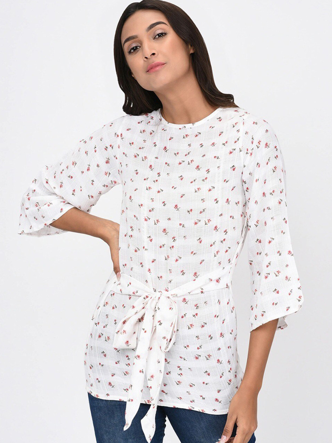 

Rigo White & Pink Floral Self Design Top