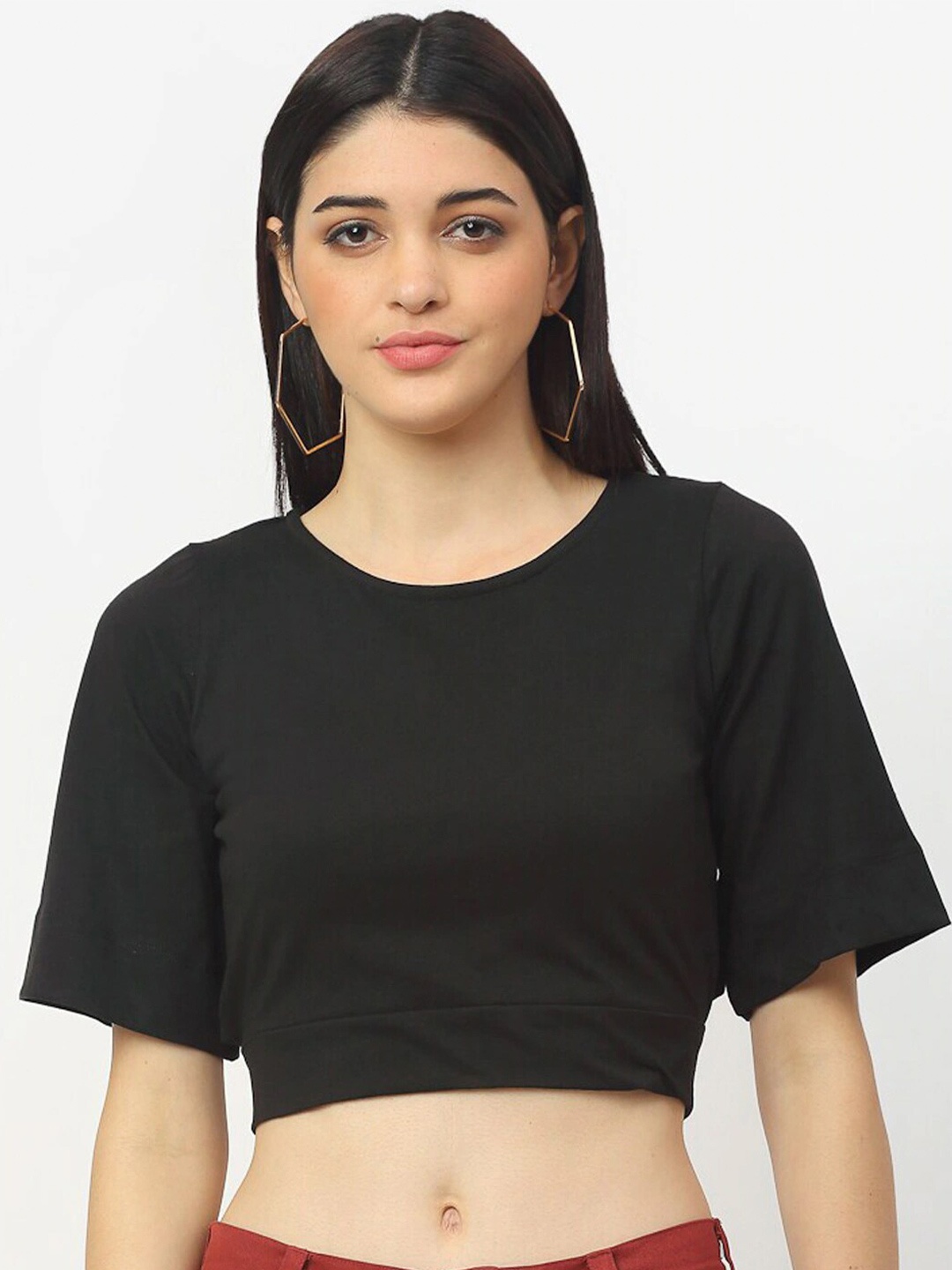 

Rigo Black Crop Cotton Top