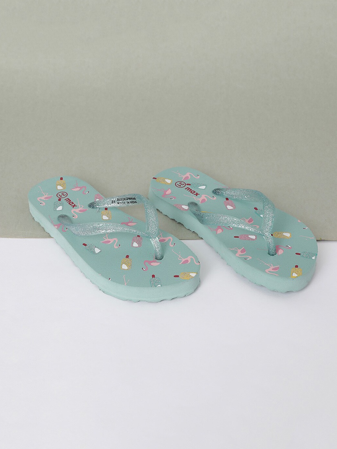 

max Girls Green & White Printed Thong Flip-Flops