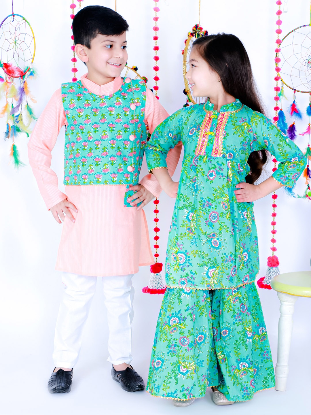 

KID1 Girl Green Floral Printed Pleated Pure Cotton Kurta with Sharara