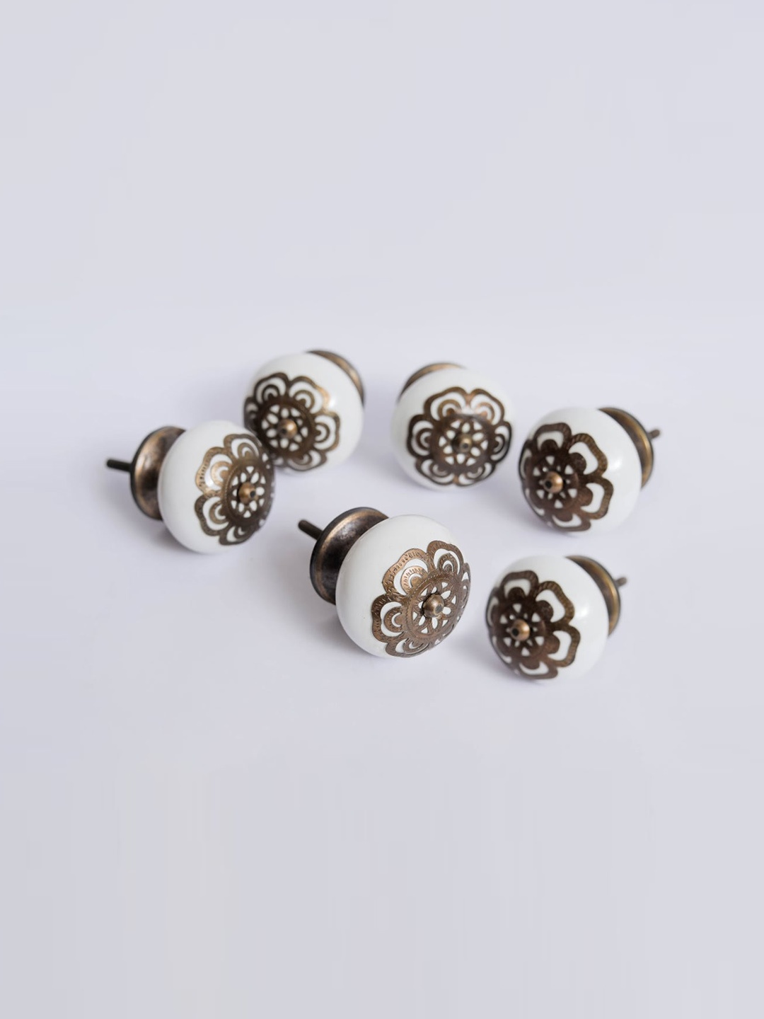 

Home Centre Set of 6 White Corsica Venice Floral Ceramic Drawer Knob