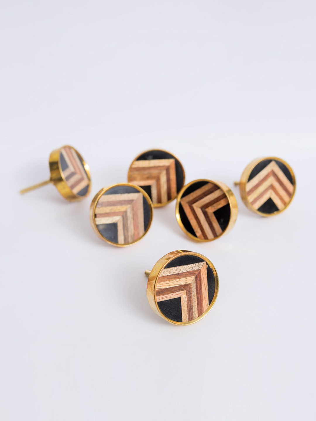 

Home Centre Set of 6 Black Wooden And Metal Drawer Knob
