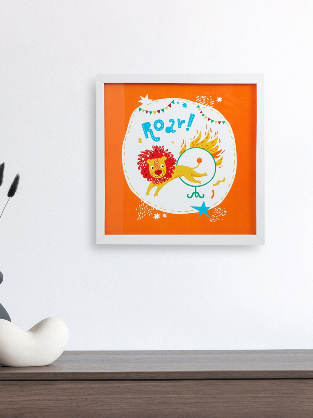 

Home Centre Orange & White Lion Roar Printed Photo Frames