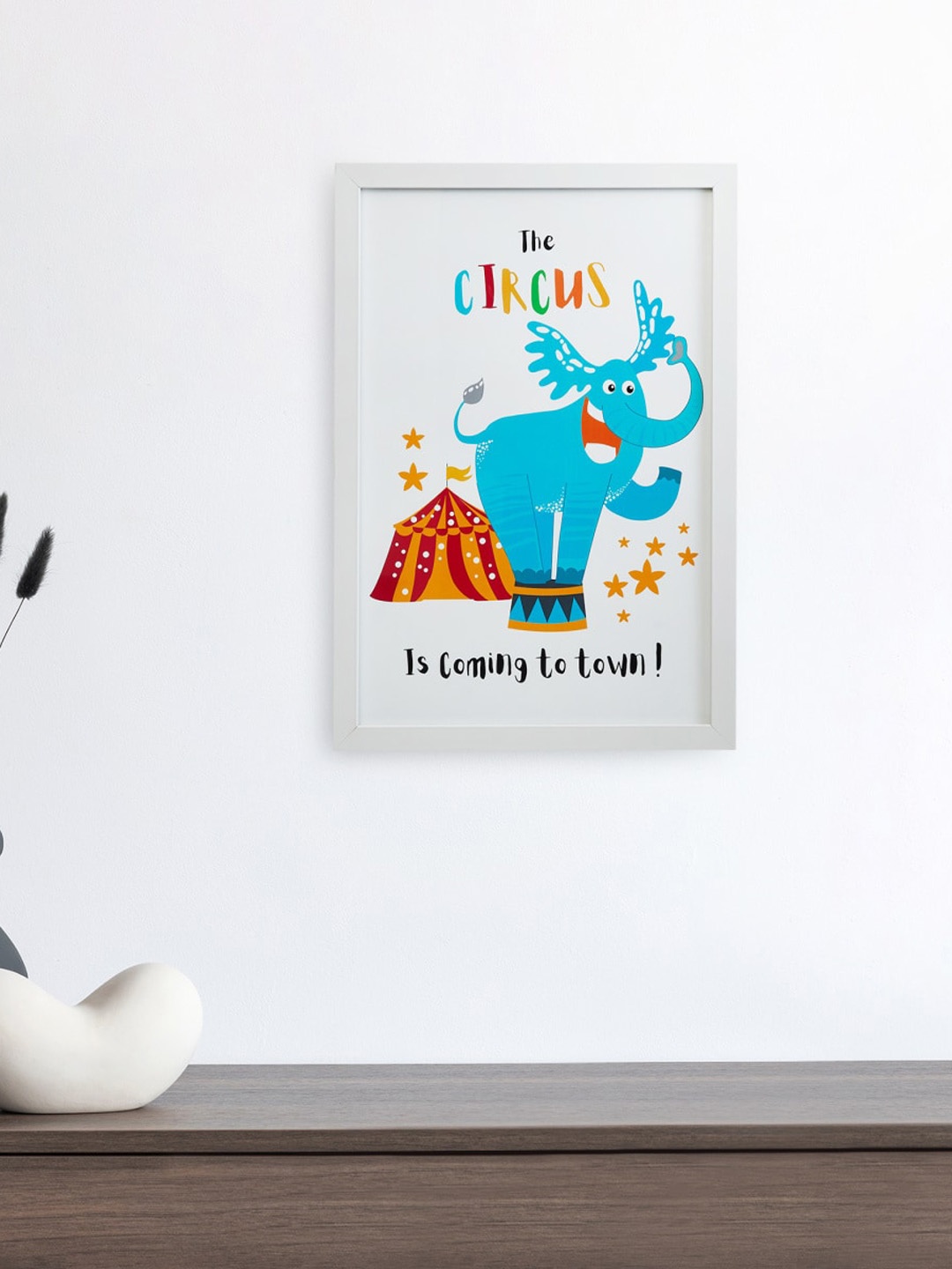 

Home Centre White & Blue Printed Wooden Picture Frame