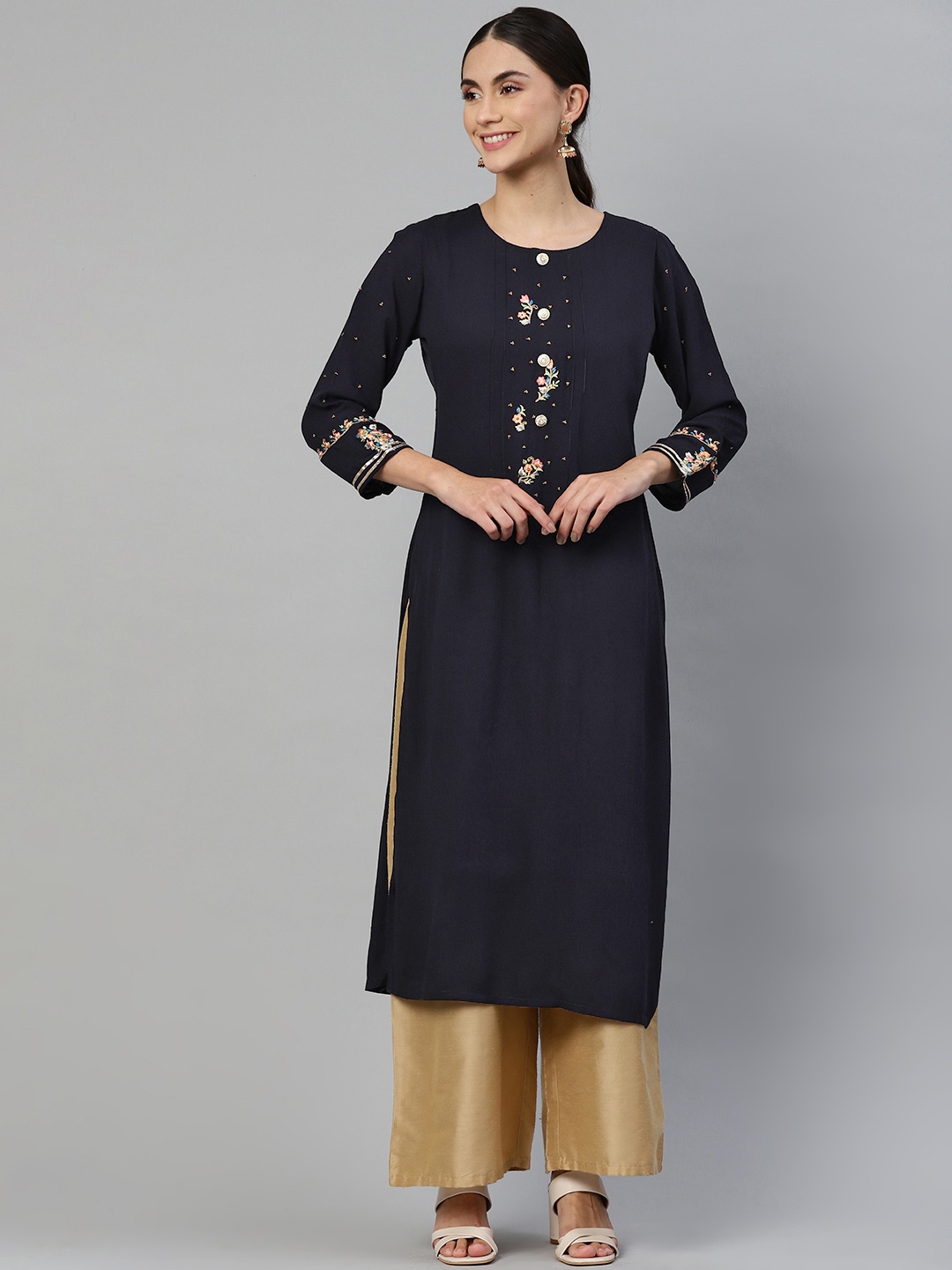 

Vbuyz Women Navy Blue Embroidered Kurta