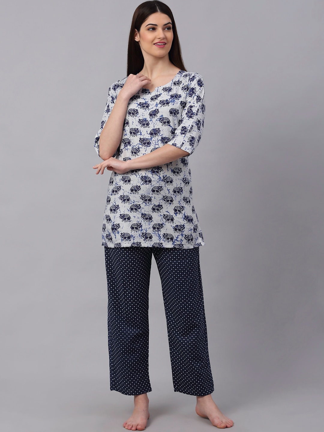 

NEUDIS Women White & Navy Blue Printed Night suit