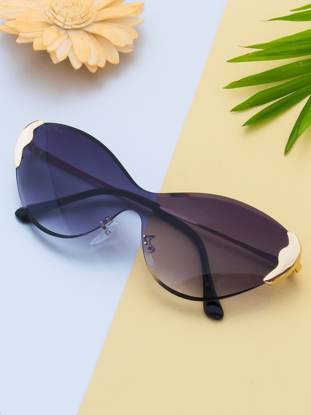 

Ted Smith Women Grey Lens & Gold-Toned Cateye Sunglasses with UV Protected Lens