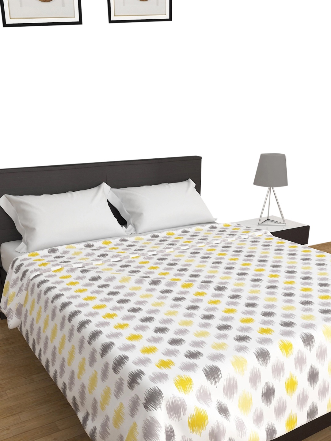 

Home Centre White & Yellow Summer 360 GSM Double Bed Dohar