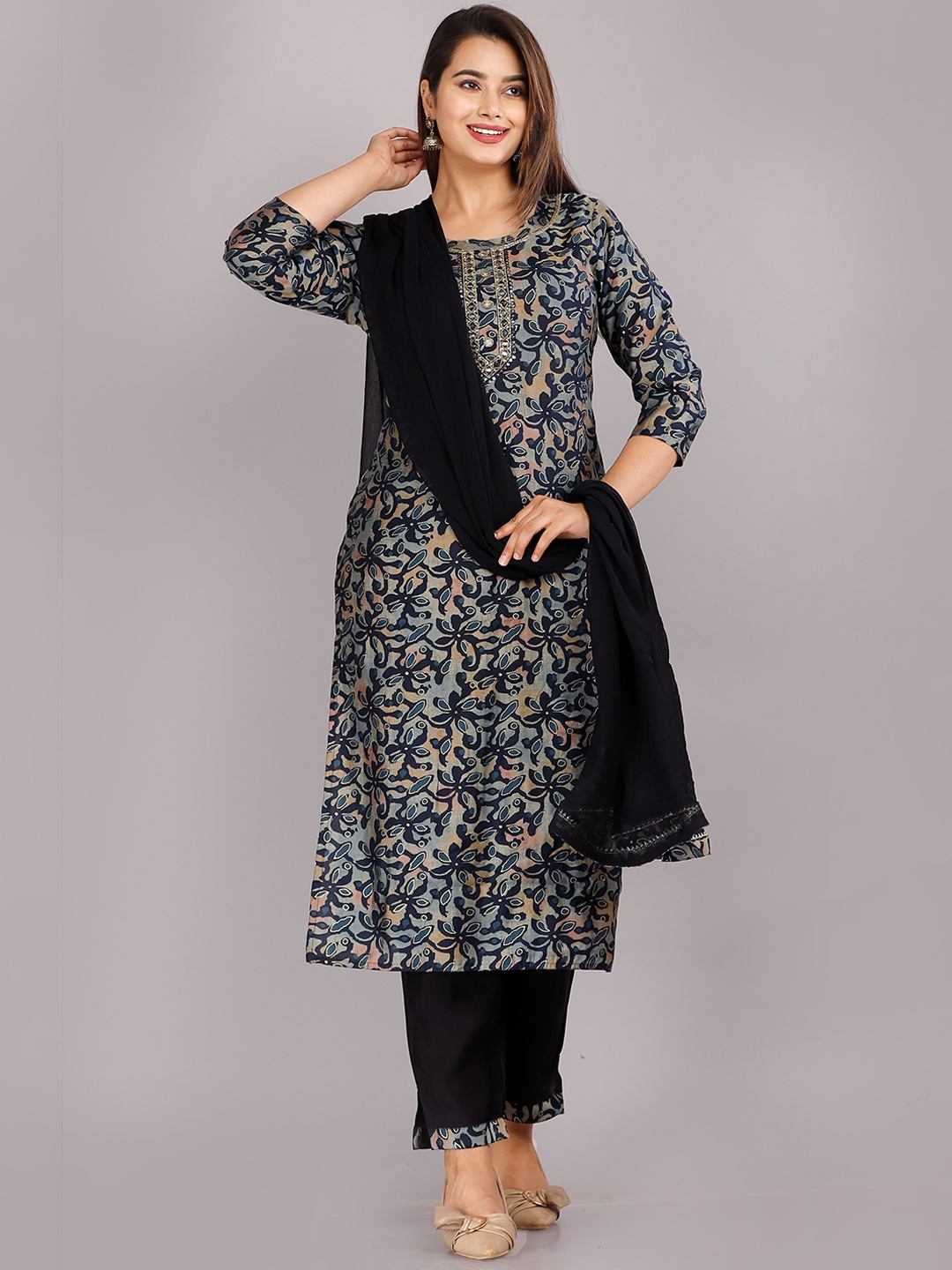 

KALINI Women Blue Floral Printed Gotta Patti Kurta with Trousers & With Dupatta