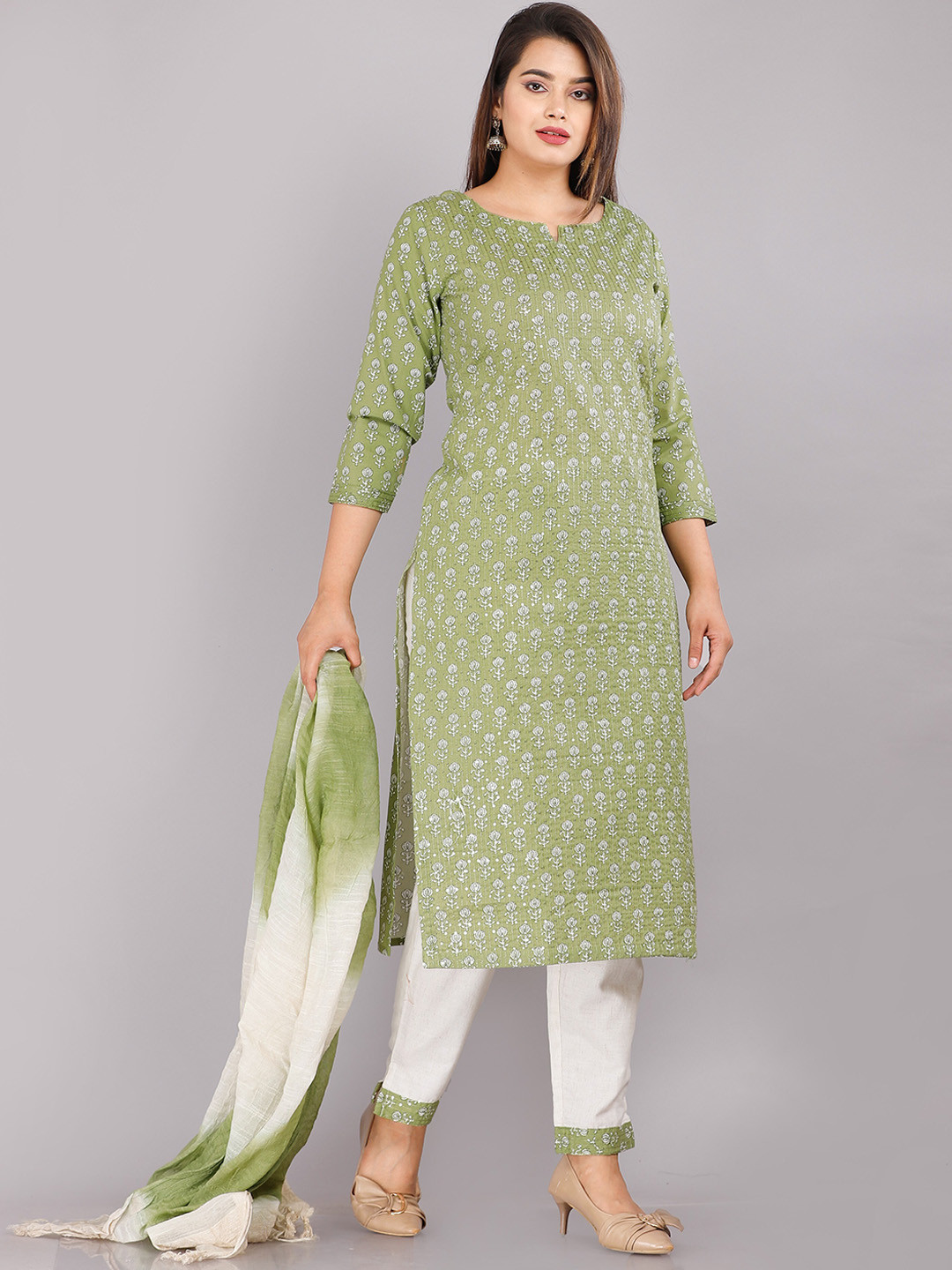 

KALINI Women Green Floral Printed Pure Cotton Kurta with Trousers & With Dupatta
