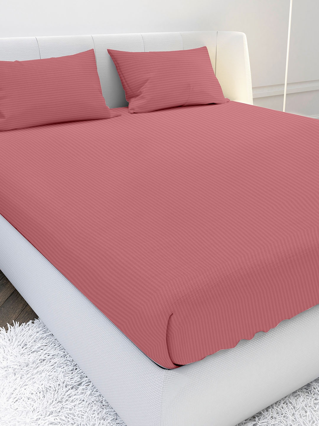 

MAYFAIR HOMES LONDON Pink Striped 300 TC King Bedsheet with 2 Pillow Covers