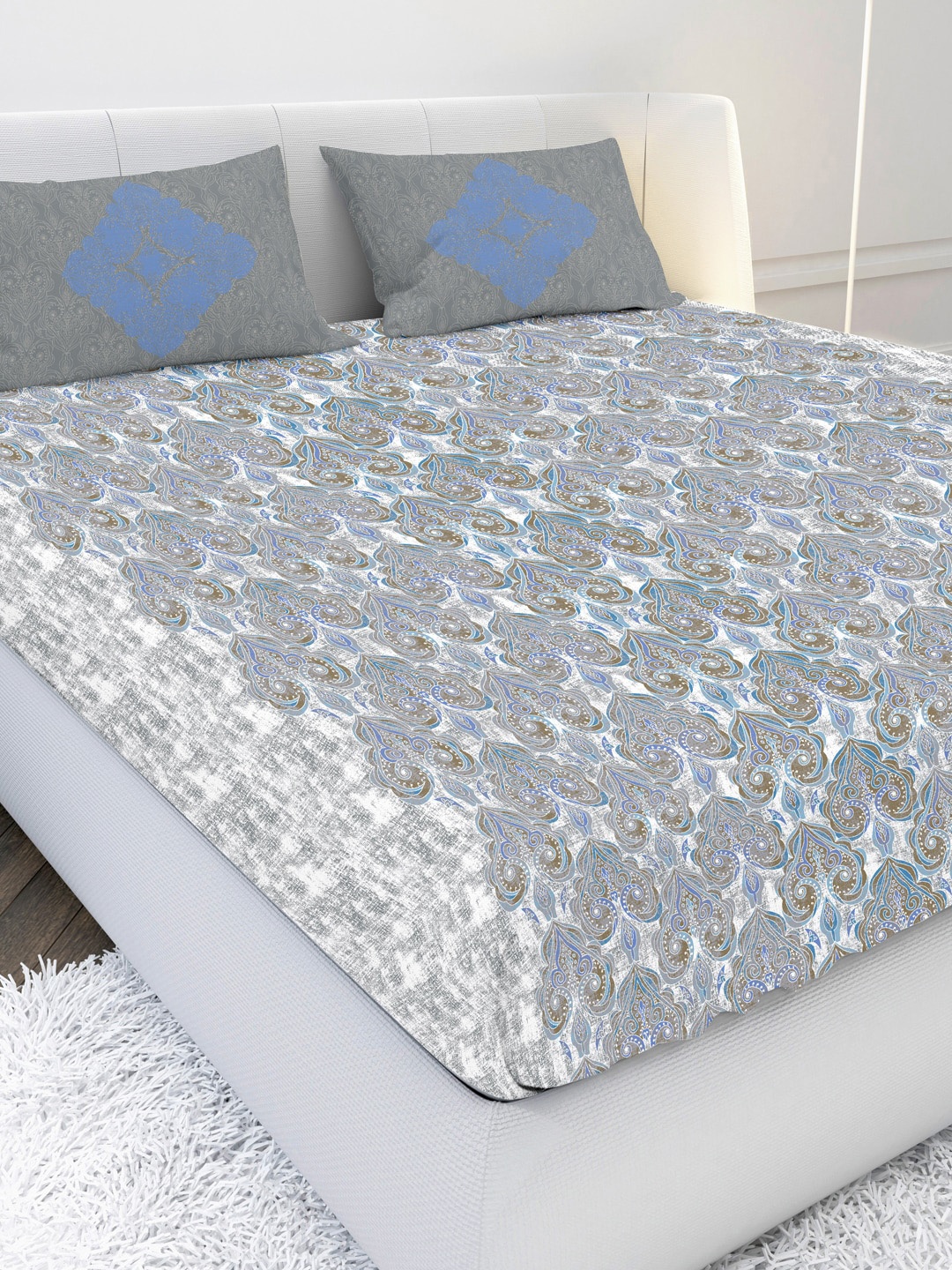

MAYFAIR HOMES LONDON Blue & White Printed 210TC King Bedsheet with 2 pillow covers