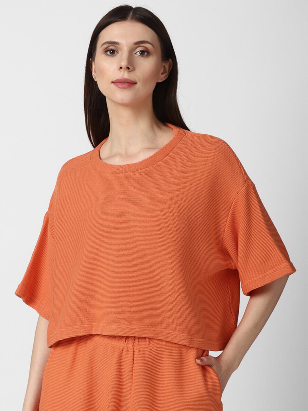 

FOREVER 21 Self Design Drop Shoulder Sleeve Pure Cotton Boxy Fit T-Shirt, Orange