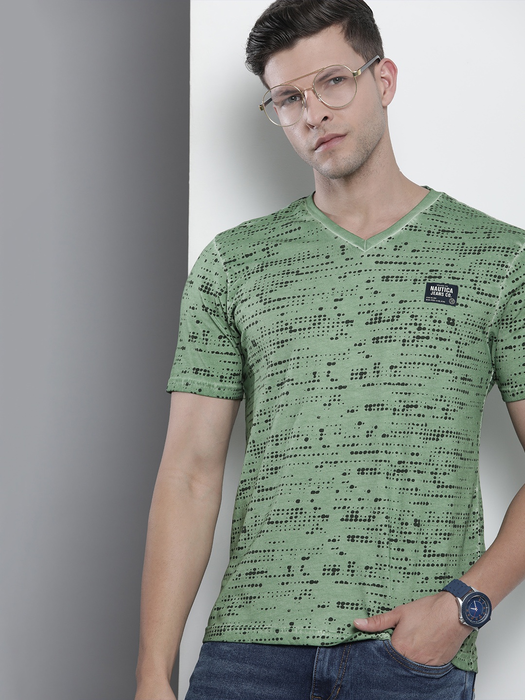 

Nautica Men Abstract Print V-Neck Pure Cotton Applique T-shirt, Green