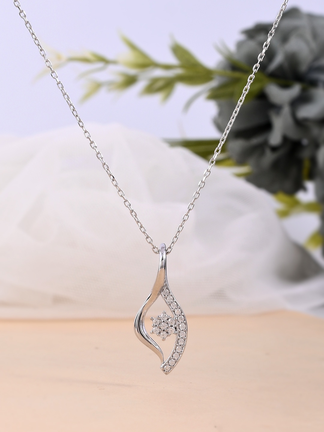

Studio Voylla 925 Sterling Silver American Diamond CZ Exquisite Leaflet Pendant