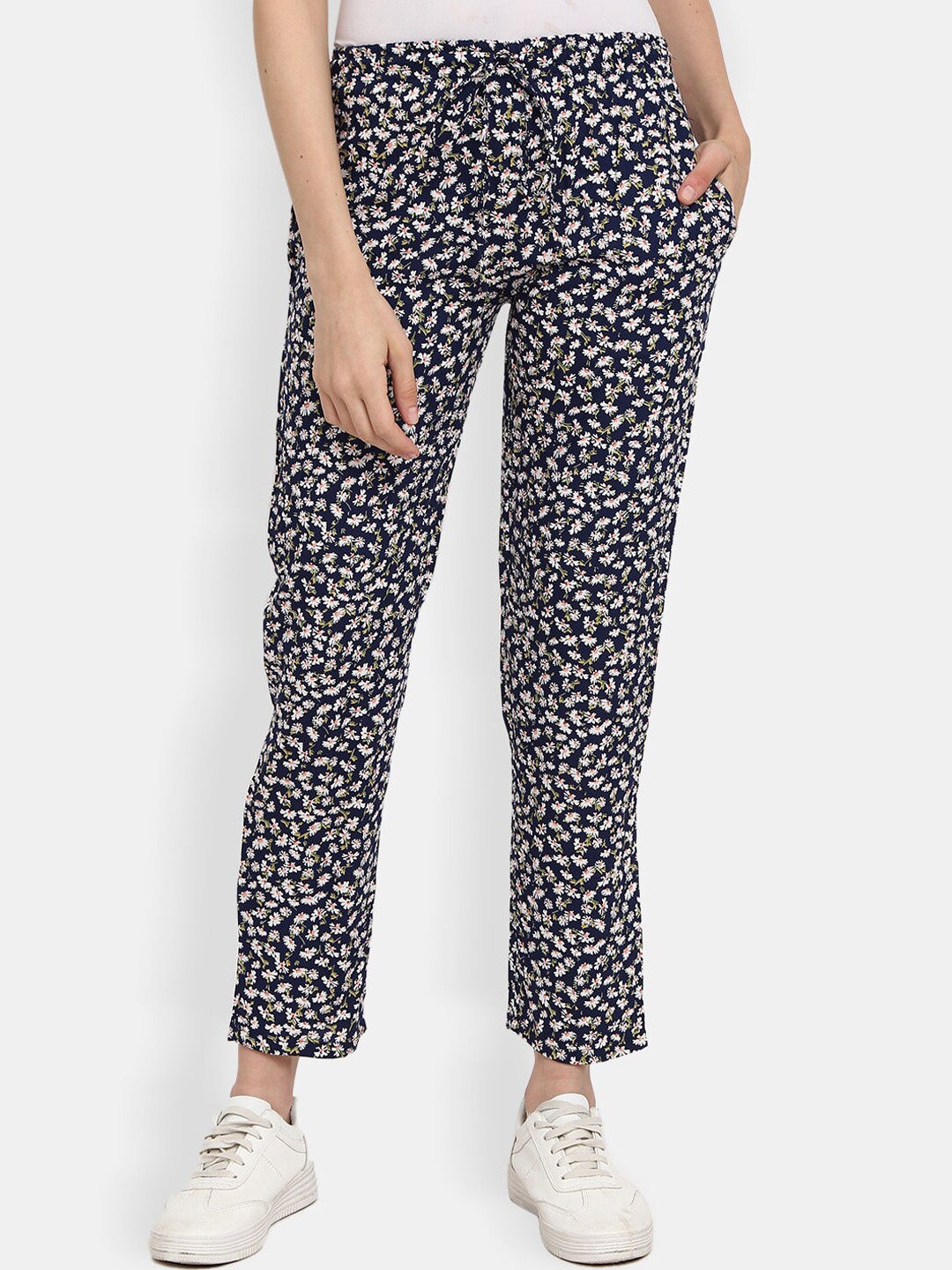 

V-Mart Women Navy Blue Floral Printed Lounge Pants