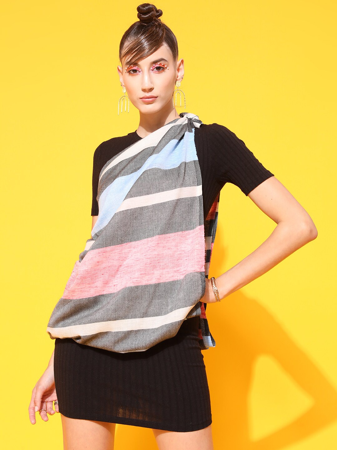 

STREET 9 Women Grey & Blue Striped Stole