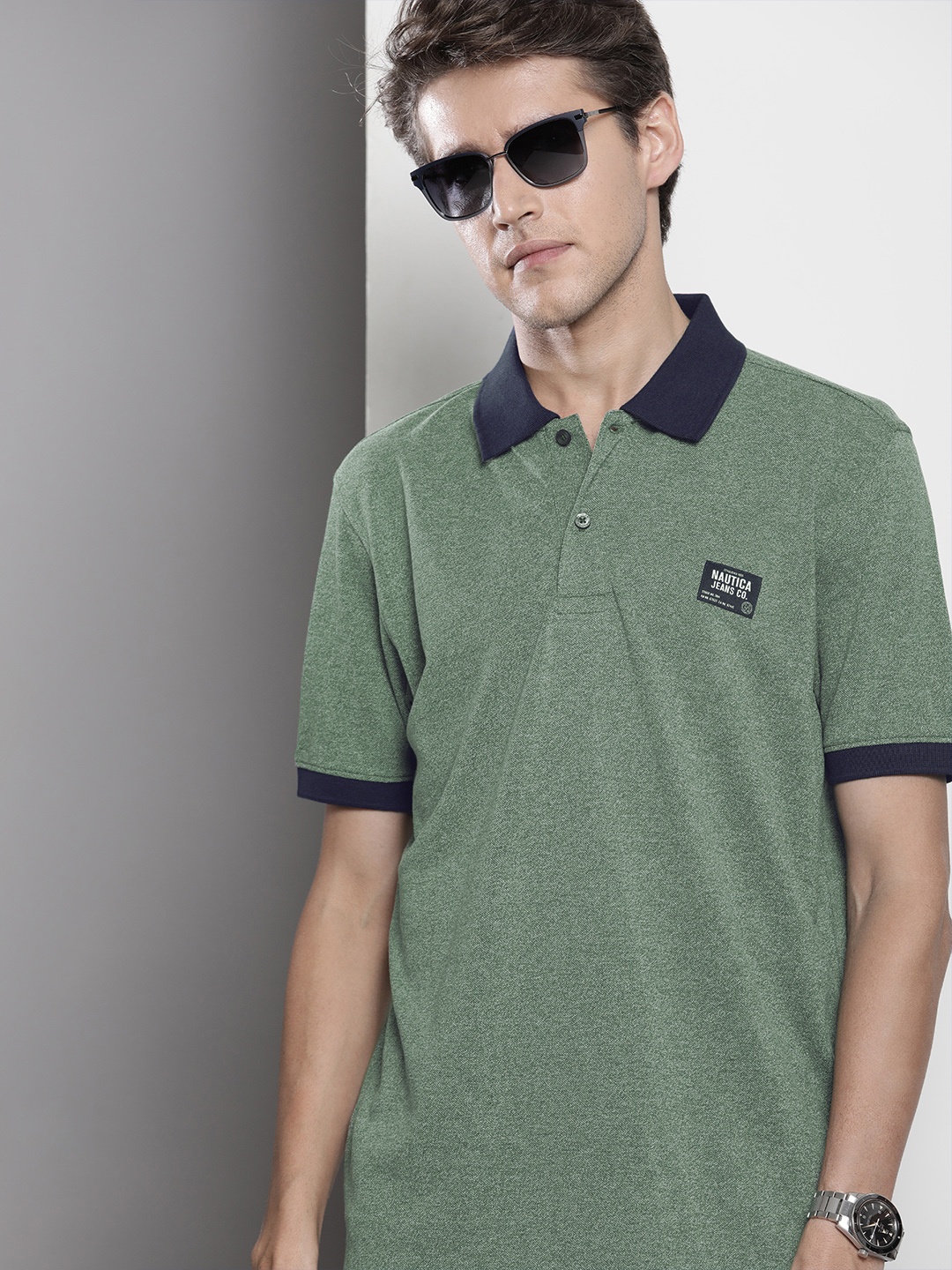 

Nautica Men Green Polo Collar T-shirt