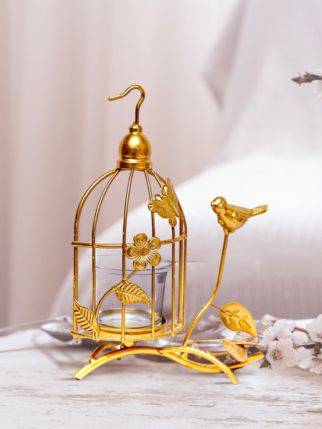 

THE WHITE INK DECOR Gold-Toned Solid Candle Holders