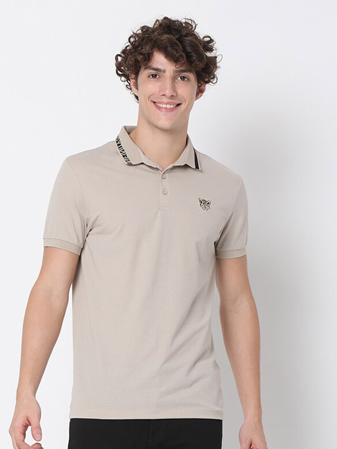 

Rex Straut Jeans Men Beige Polo Collar Slim Fit T-shirt