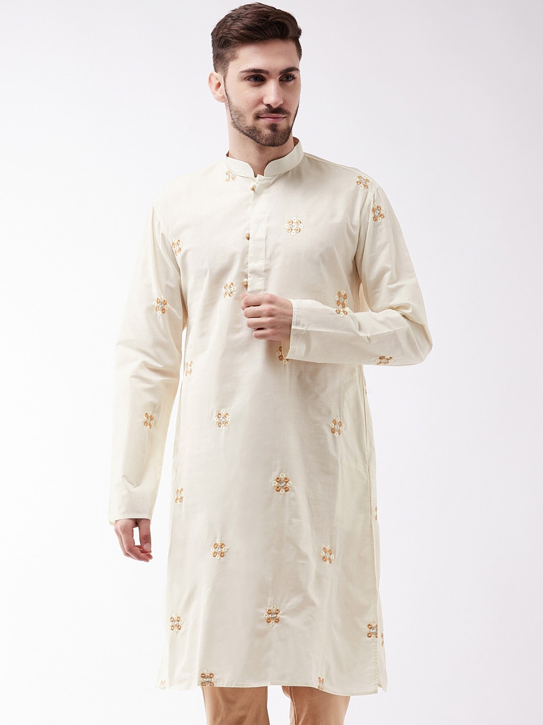 

VASTRAMAY Men Cream-Coloured Geometric Embroidered Thread Work Kurta