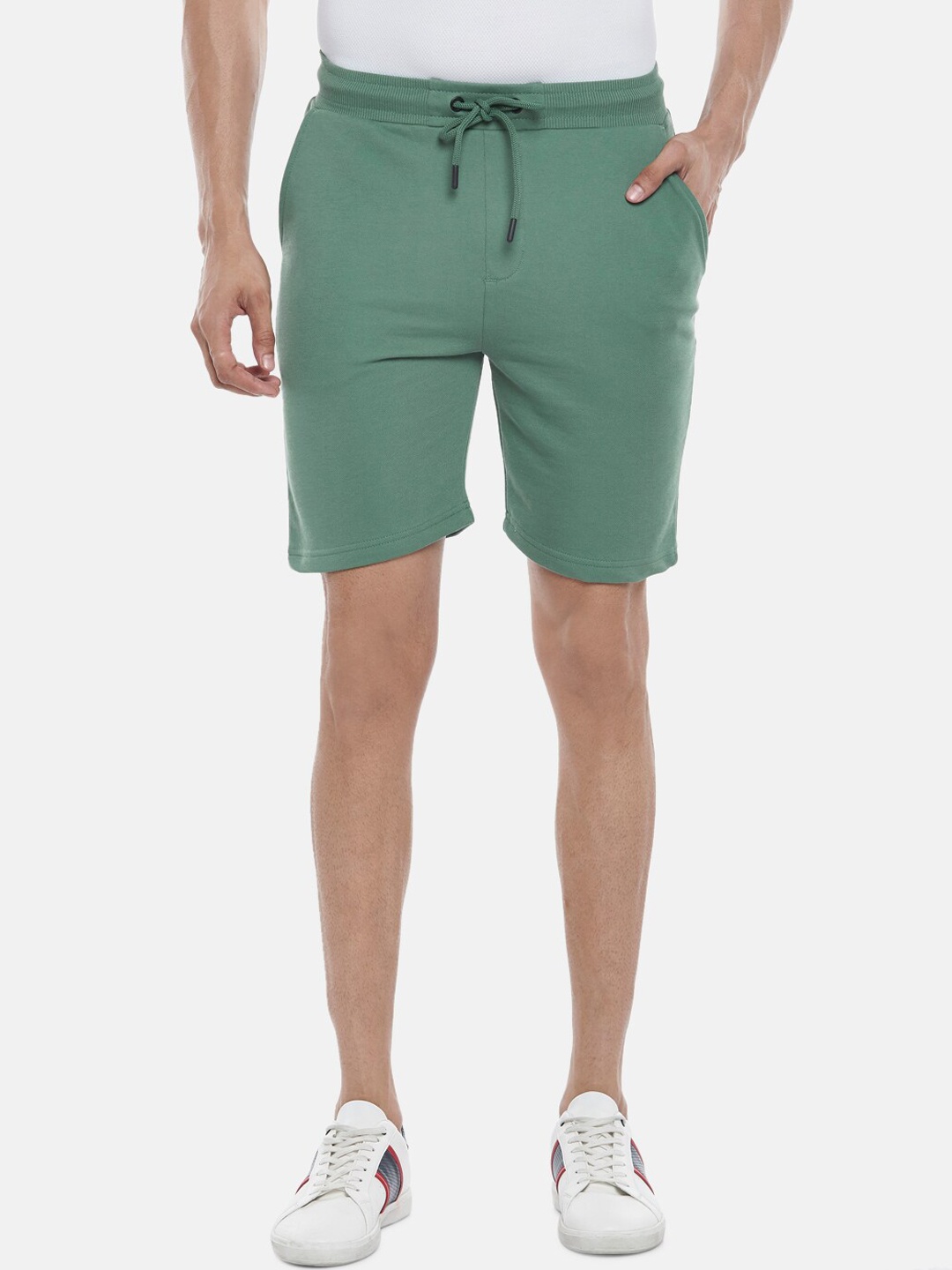 

Urban Ranger by pantaloons Men Green Slim Fit Shorts