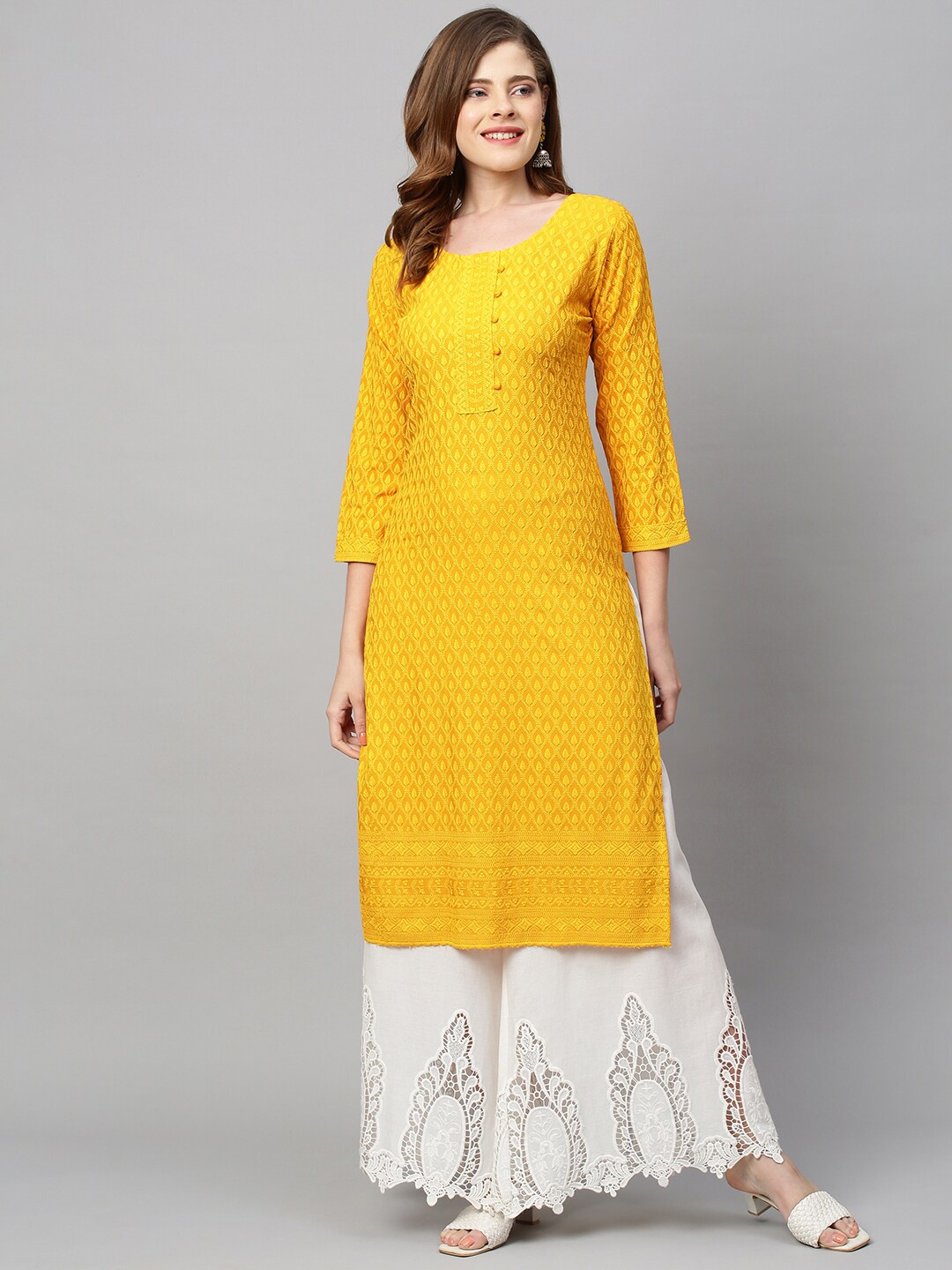 

FASHOR Women Yellow Geometric Embroidered Pathani Kurta