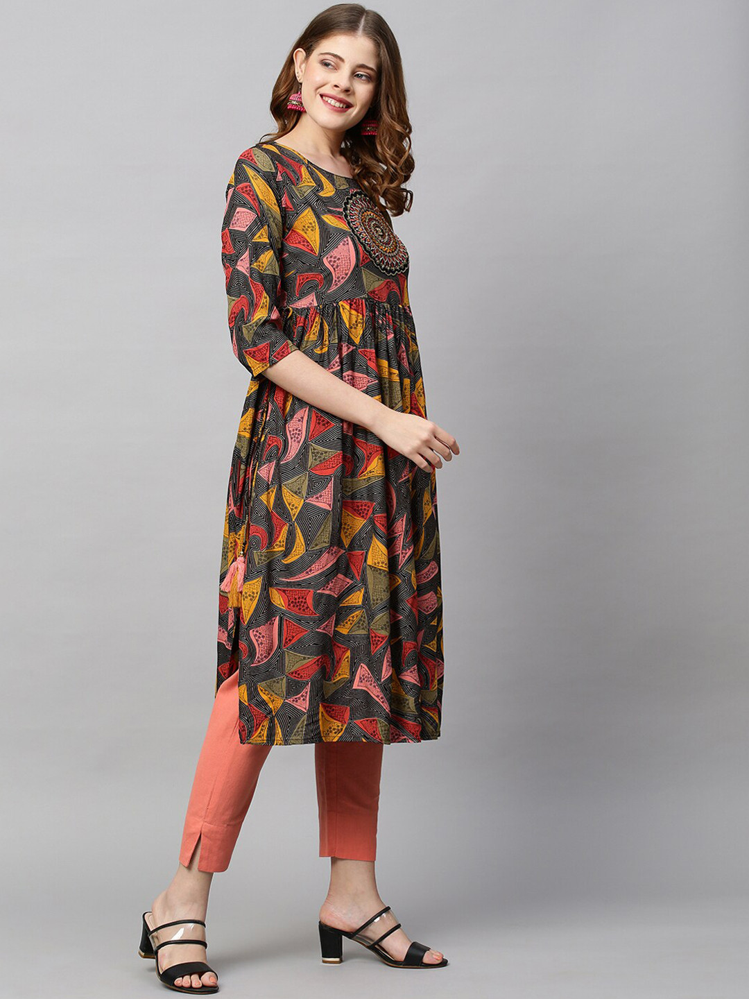 

FASHOR Women Multicoloured Printed Kurta, Multi
