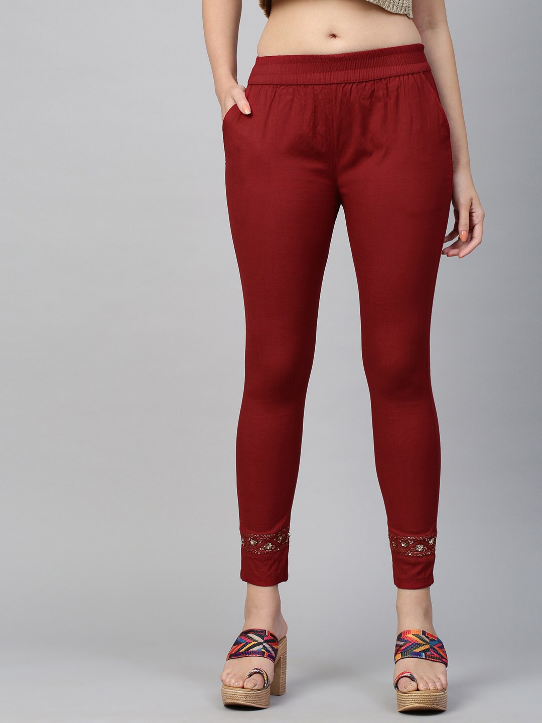 

FASHOR Women Maroon Embroidered Skinny-Fit Jeggings