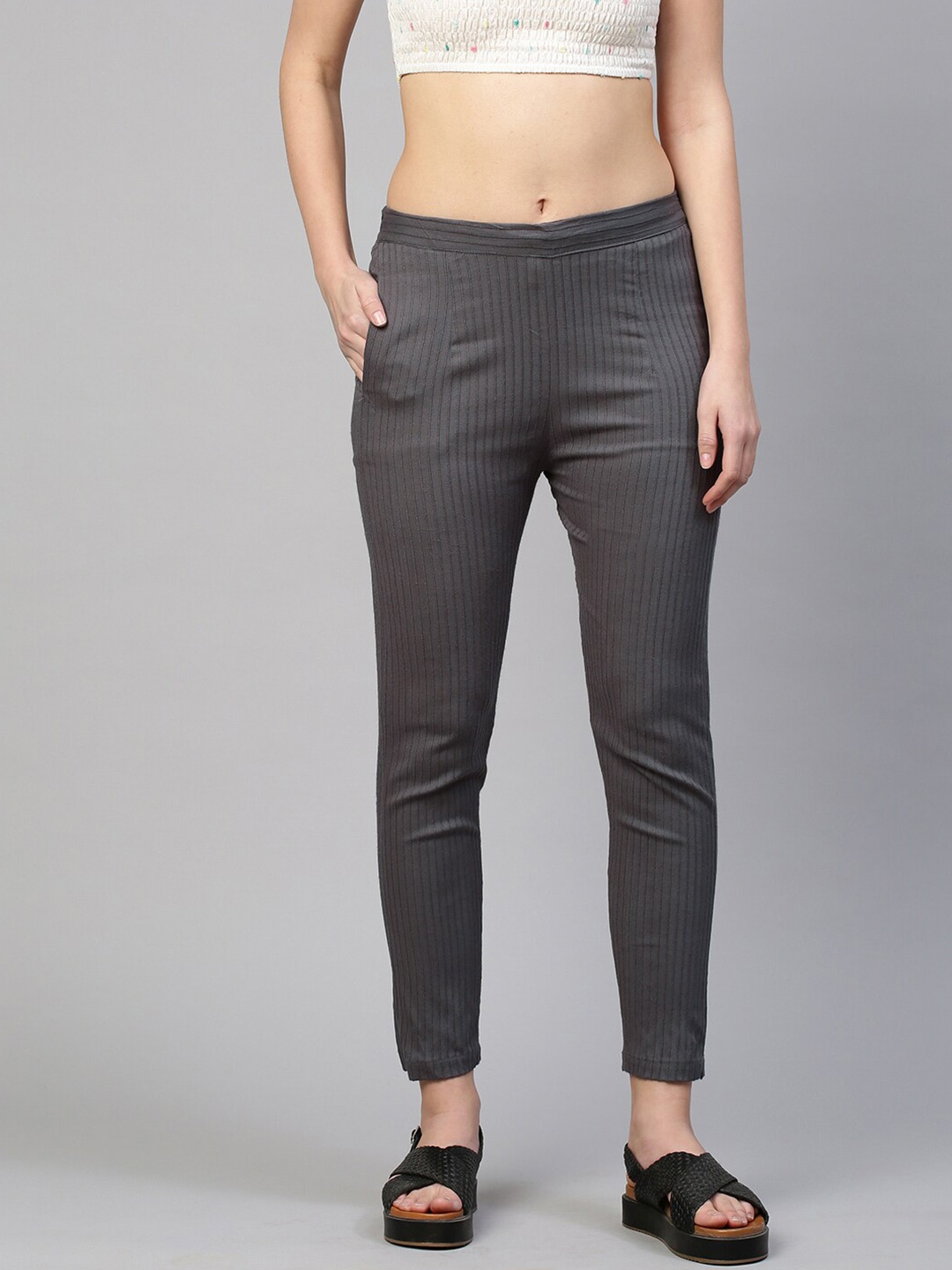 

FASHOR Women Grey Striped Stretchable Skinny-Fit Jeggings