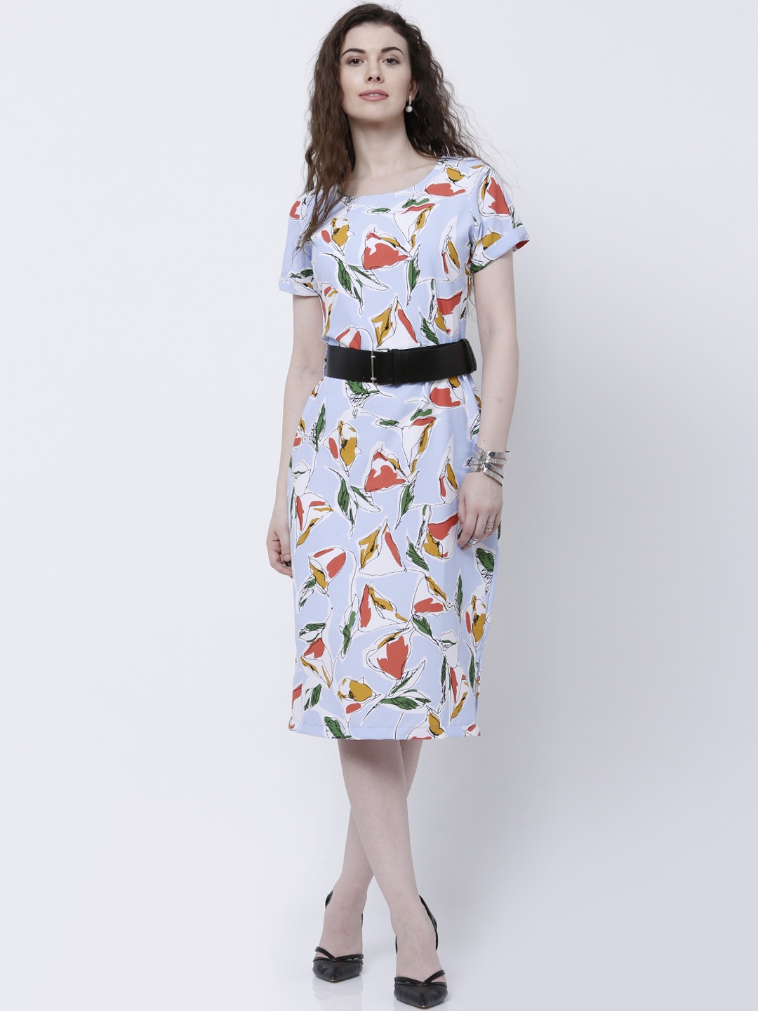 

Tokyo Talkies Women Blue Printed Sheath Dress