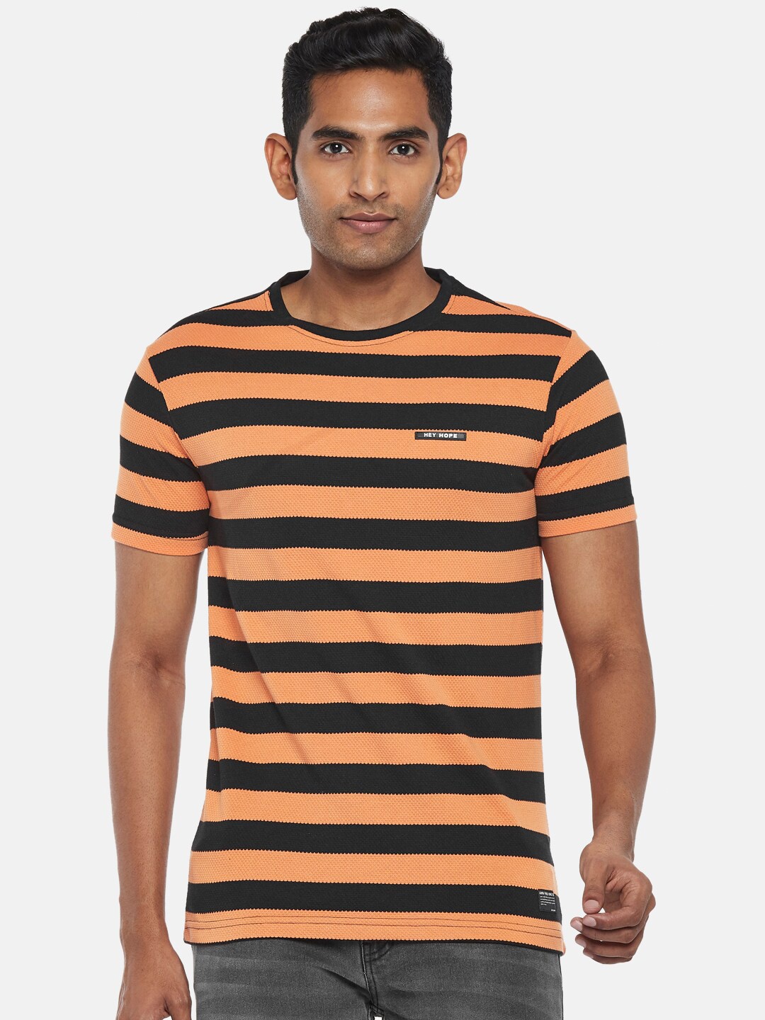 

People Men Orange & Black Striped T-shirt