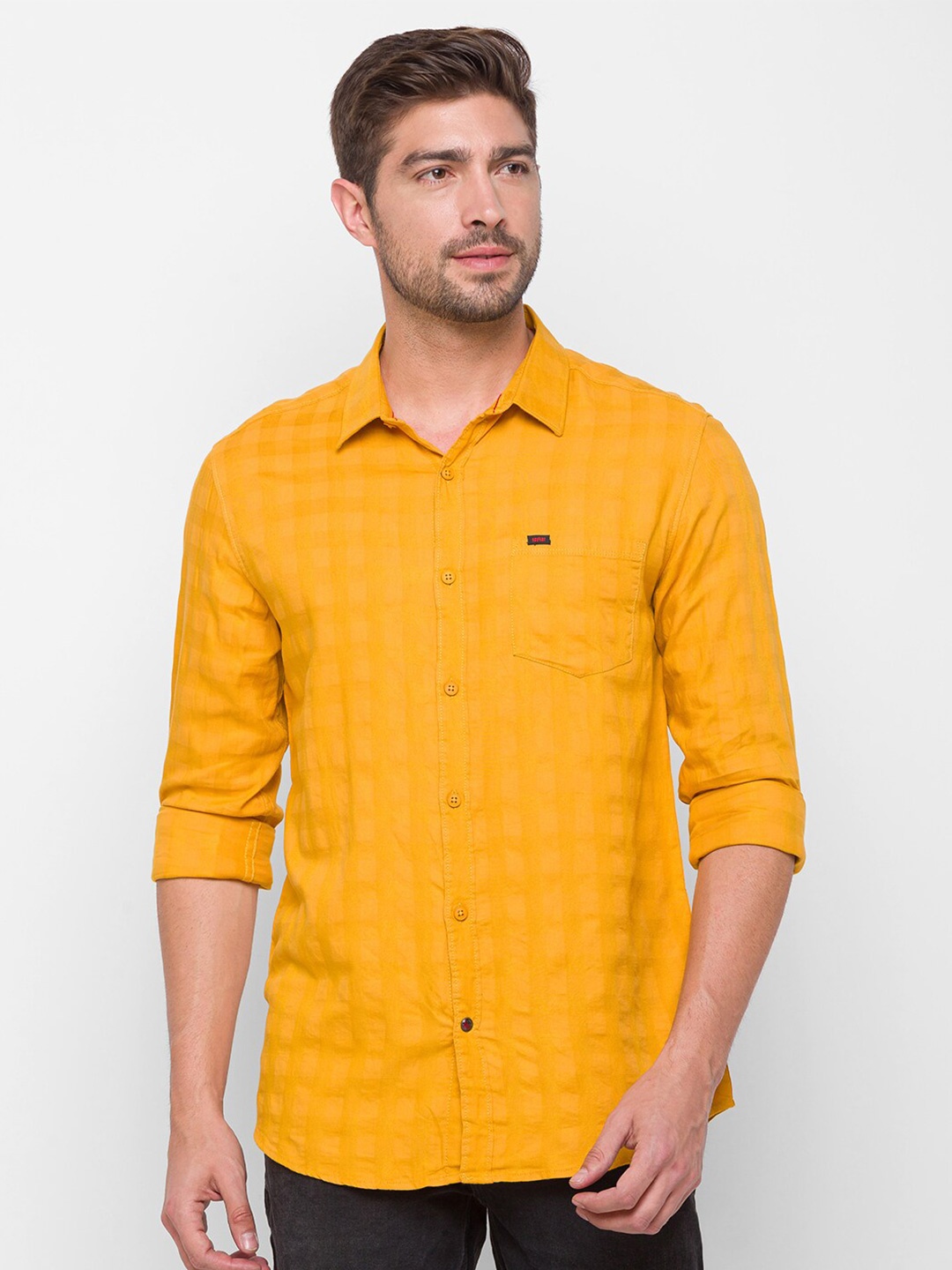 

SPYKAR Men Yellow Slim Fit Checked Casual Shirt