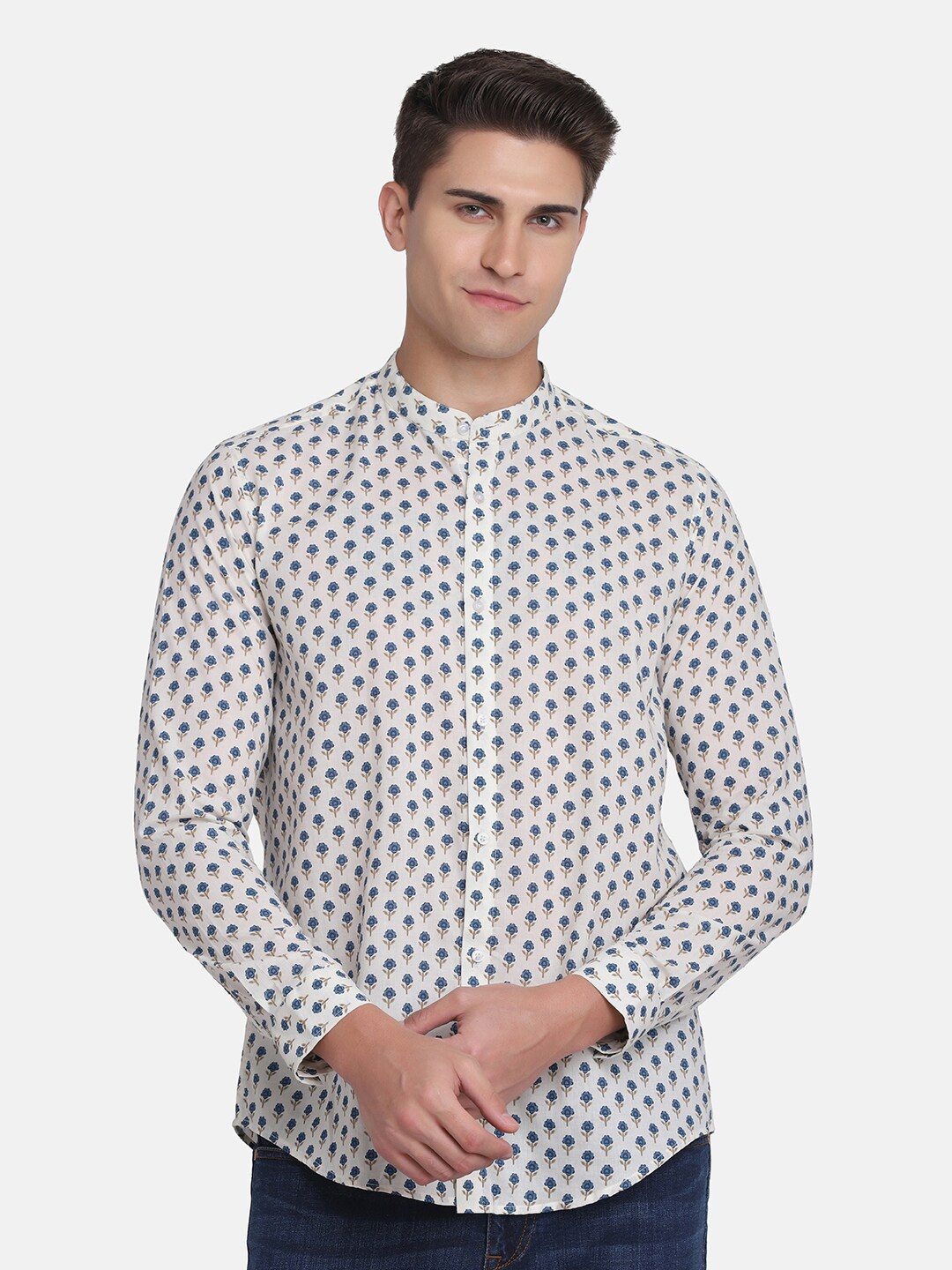 

JJAAGG T Men Cream Printed Cotton Casual Shirt