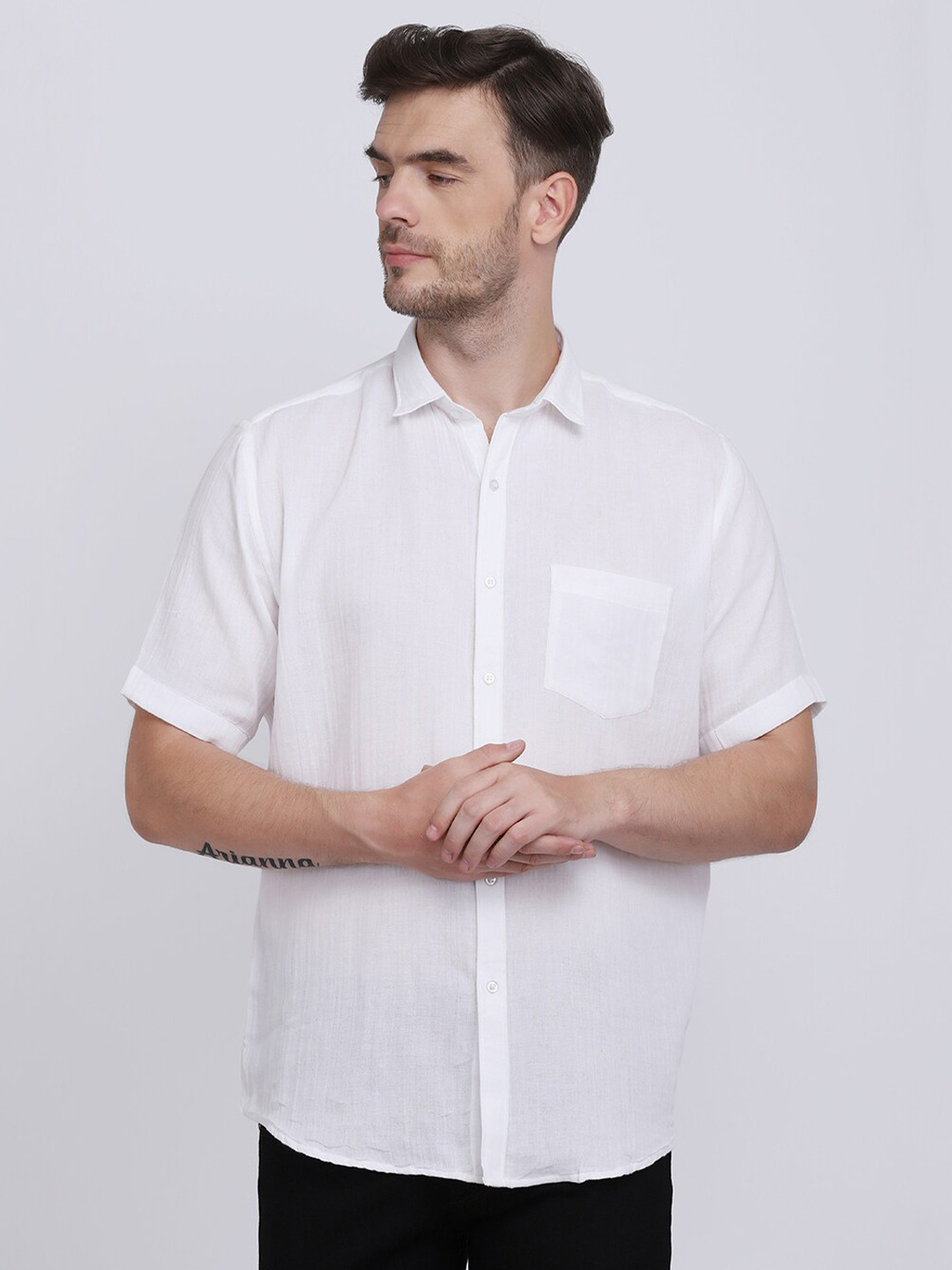 

JJAAGG T Men White Classic Cotton Casual Shirt