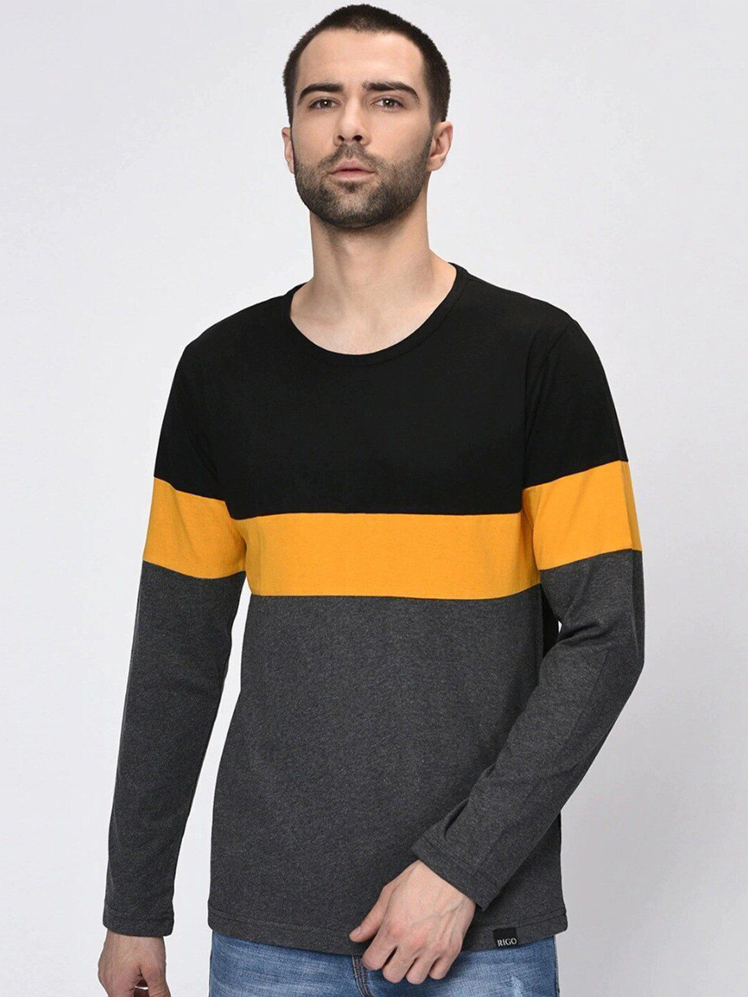 

Rigo Men Black Colourblocked Pure Cotton T-Shirt