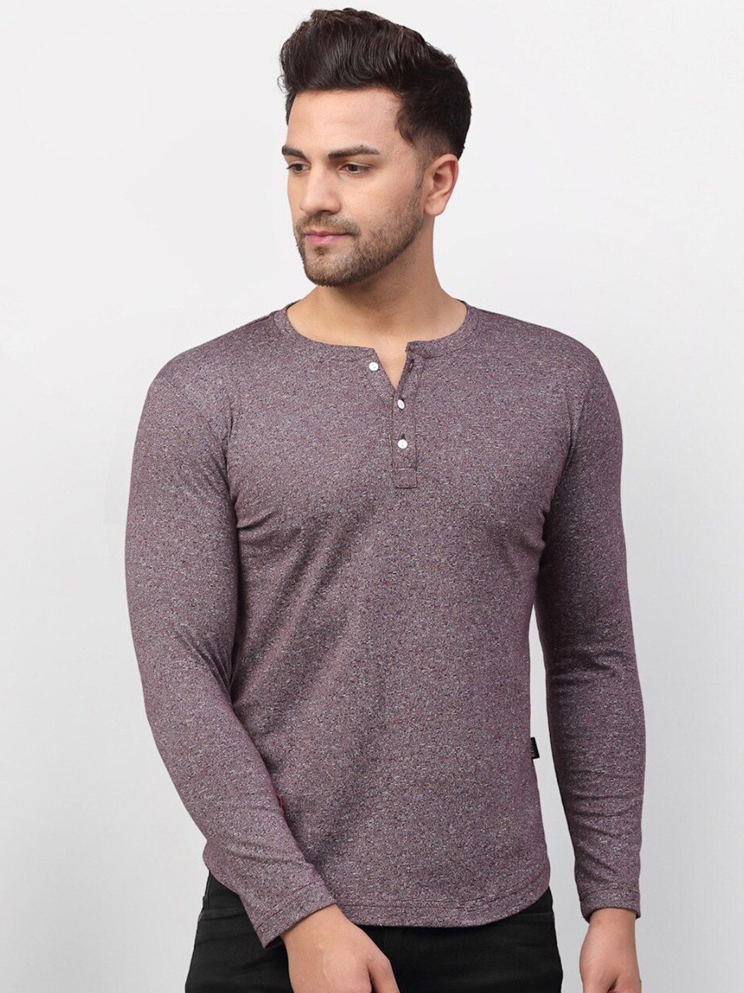 

Rigo Men Burgundy Henley Neck Slim Fit T-shirt