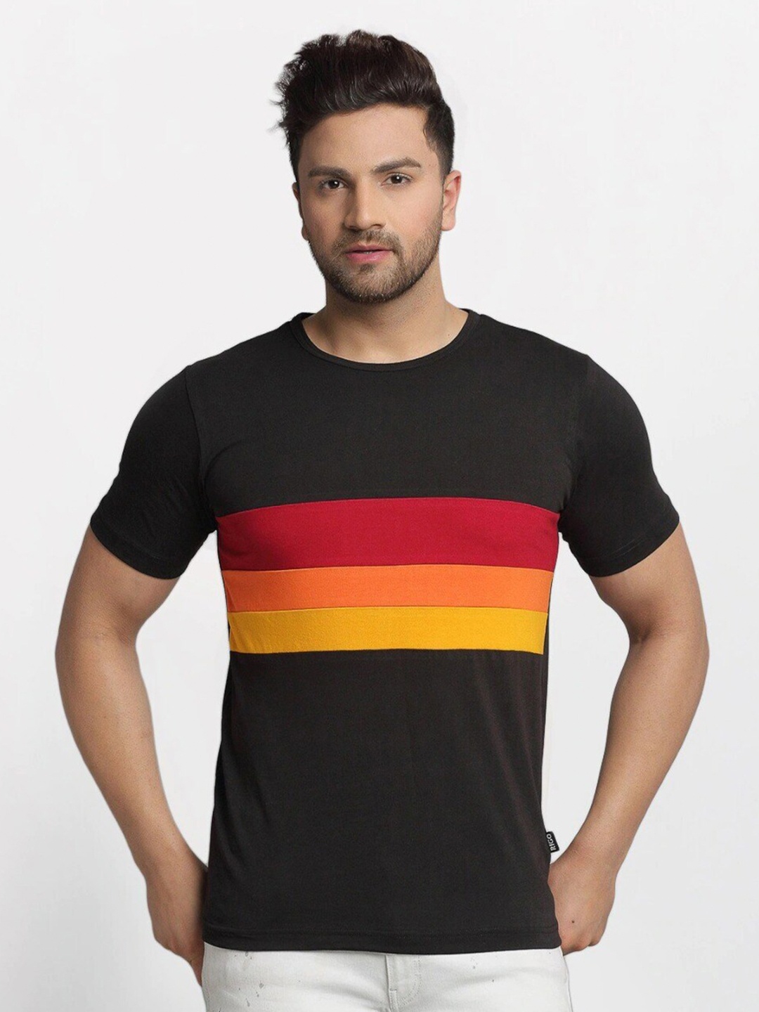 

Rigo Men Black Colourblocked Pure Cotton T-Shirt