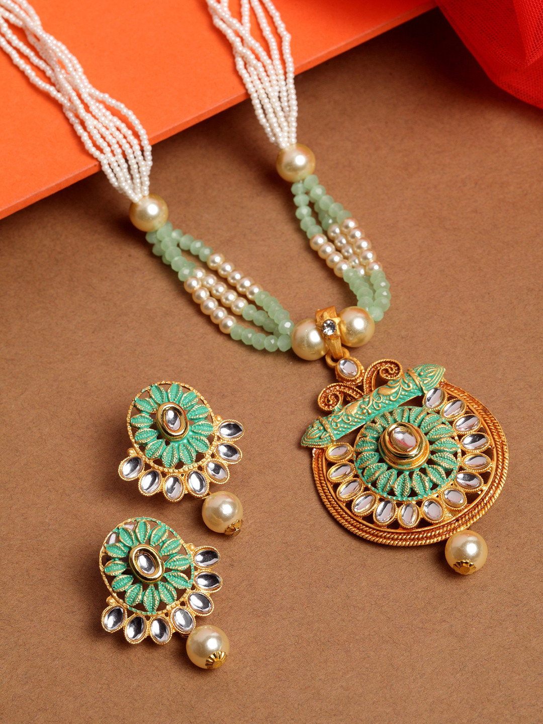 

PANASH Gold-Plated Green Pearls Beaded Jewellery Set