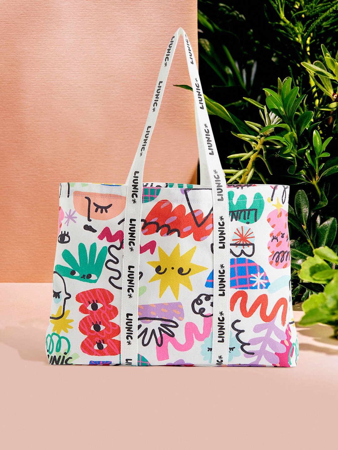 

H&M Girls White Patterned Shopper
