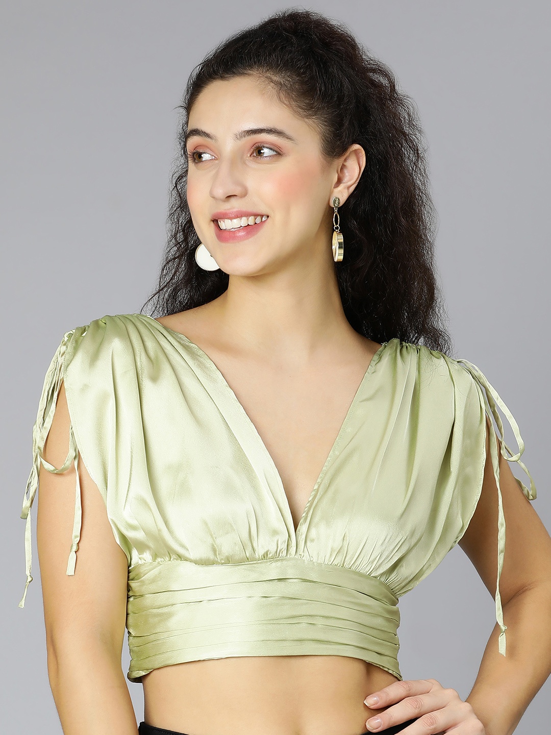 

Oxolloxo Green Extended Sleeves Crop Top