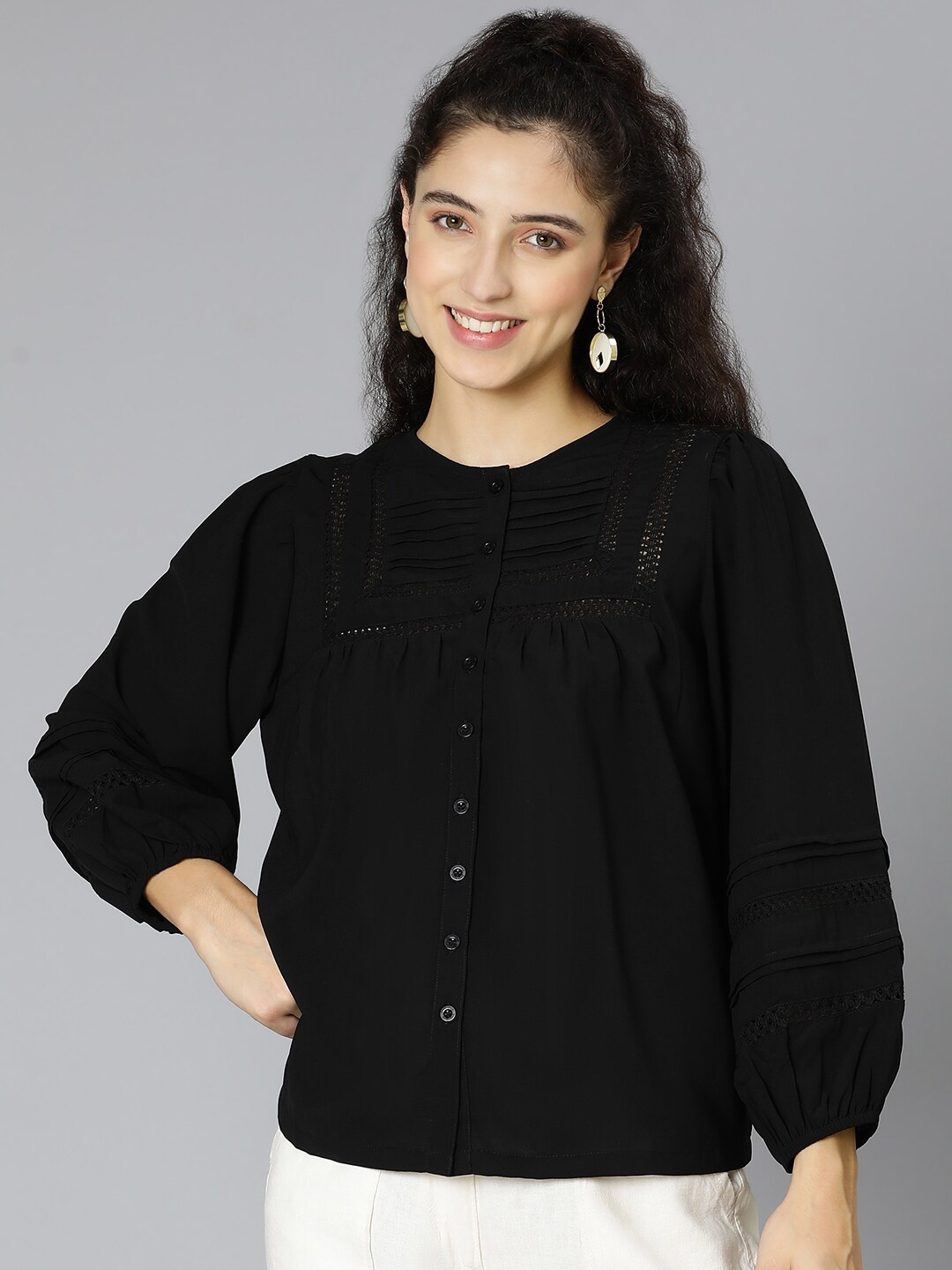 

Oxolloxo Black Solid Pleated or Gathered Blouson Top