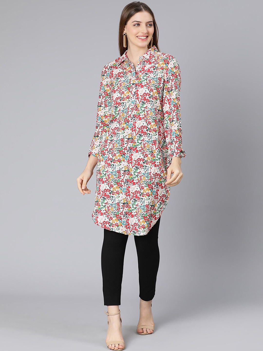 

Oxolloxo Women Blue & Red Shirt Collar Printed Tunic