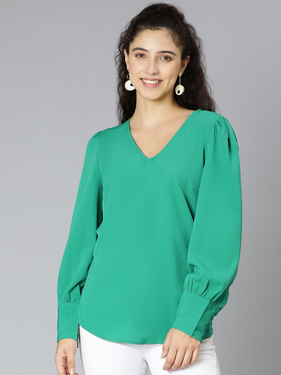 

Oxolloxo Green V-Neck Top