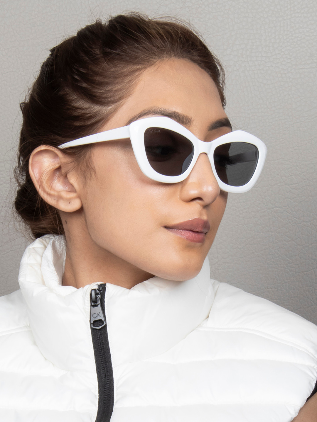 

Ted Smith Women Grey Lens & White Cateye Sunglasses with UV Protected Lens-PICASSO_C2