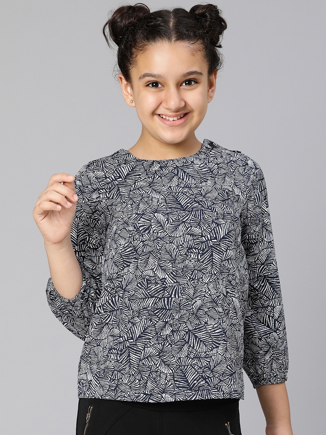 

Oxolloxo Girls Navy Blue Abstract Printed Top