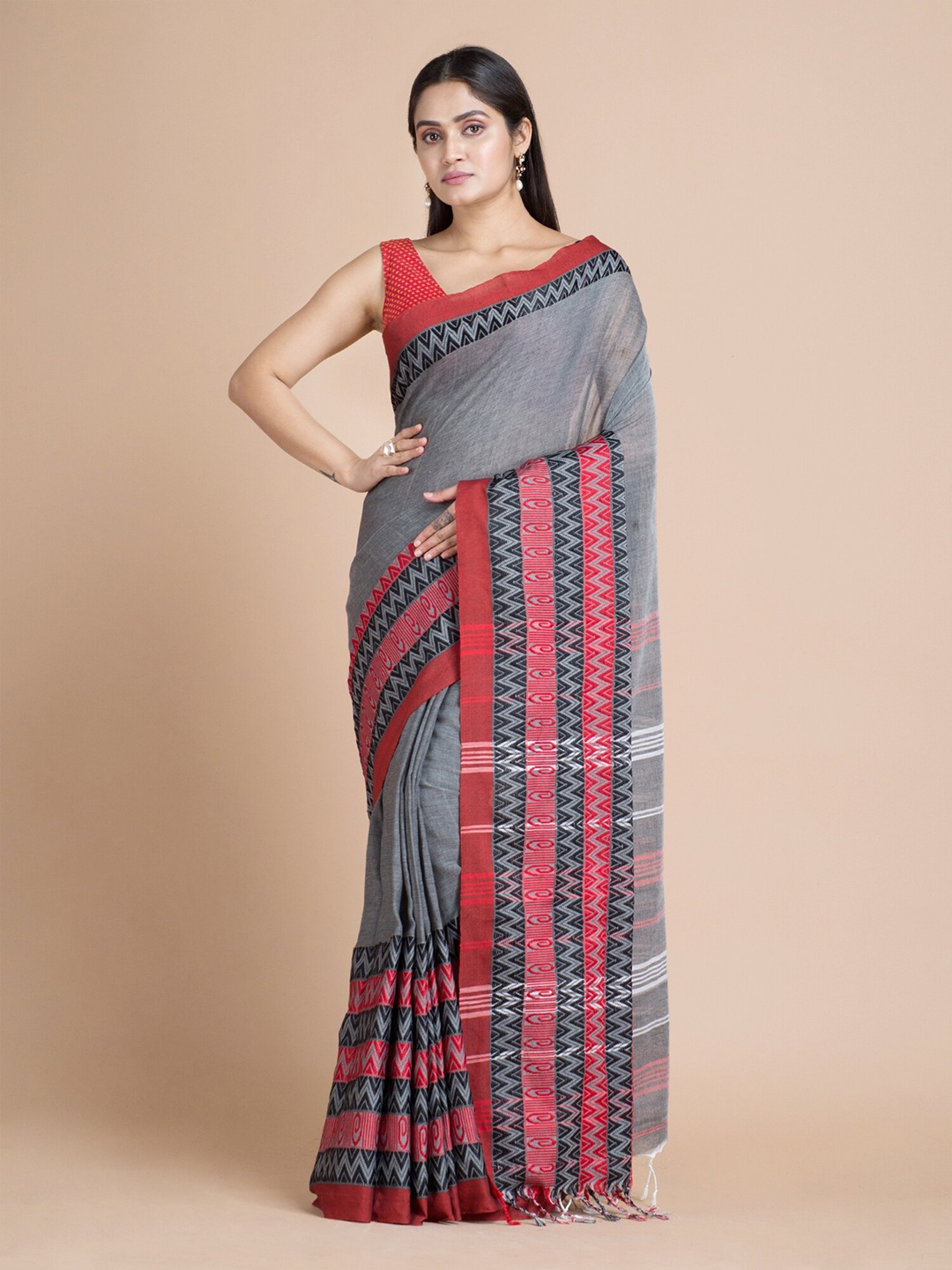 

Mitera Women Grey & Red Striped Pure Cotton Fusion Saree