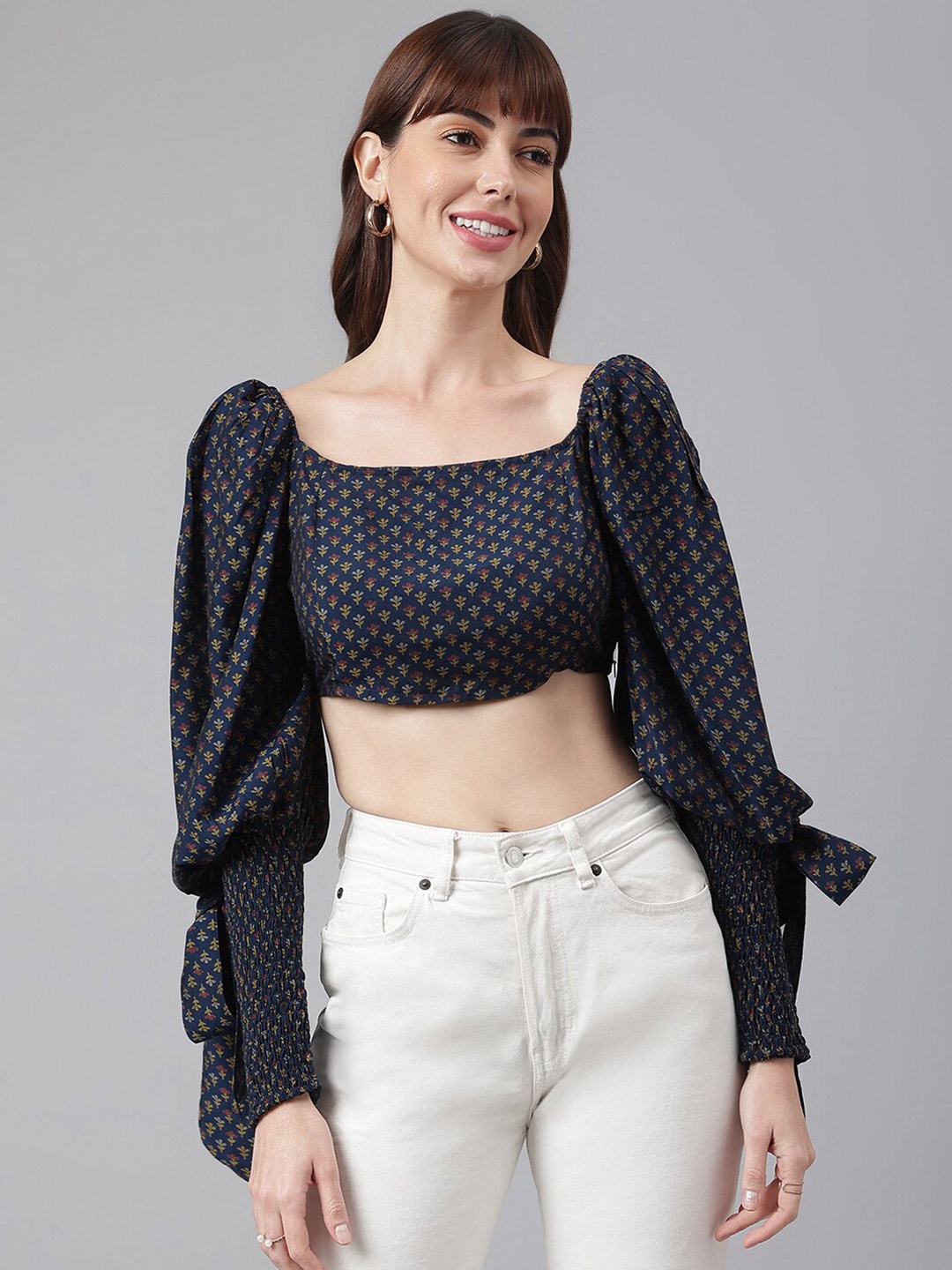 

FLAMBOYANT Women Blue Printed Crop Top