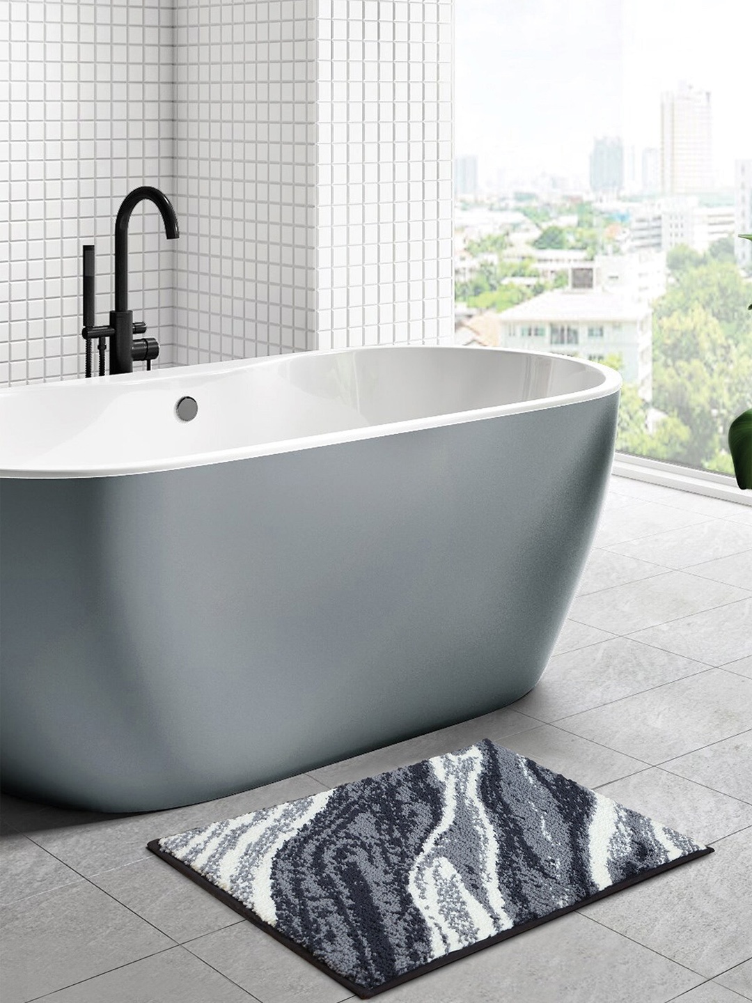 

OBSESSIONS Grey & White 1800 GSM Anti-Skid Bath Rug